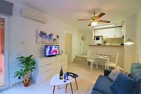 Apartment in Empuriabrava Near Beach