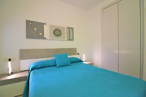 Apartment in Empuriabrava Near Beach