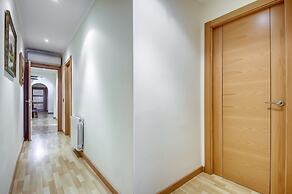 Apartment With View in Roses