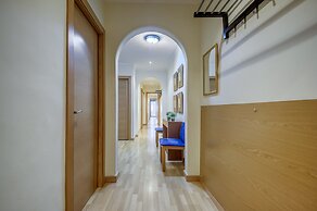 Apartment With View in Roses