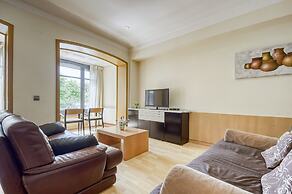 Apartment With View in Roses