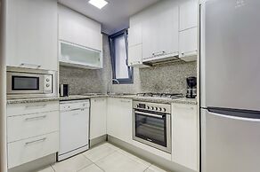 Apartment With View in Roses