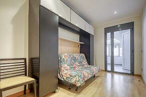 Apartment With View in Roses