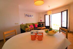 Pleasent Apartment in Roses