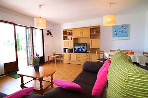 Pleasent Apartment in Roses