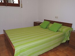 Pleasent Apartment in Roses