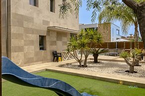 Premium Villa With Balcony