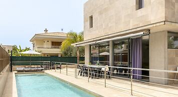 Premium Villa With Balcony