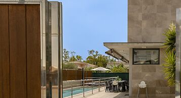 Premium Villa With Balcony