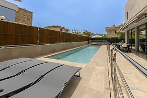 Premium Villa With Balcony