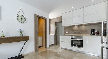 Premium Villa With Balcony