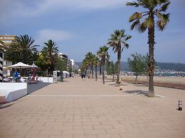 Apartment in Roses for 4 People