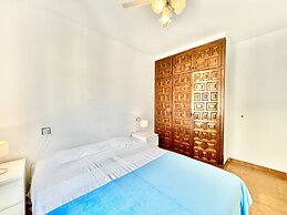 Apartment in Roses With Terrace