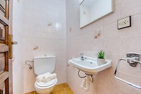 Apartment in Roses With Terrace