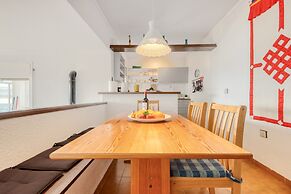 Apartment in Roses With Terrace