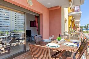 Beautiful Apartment by the Beach