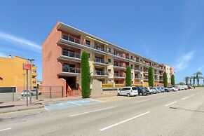 Beautiful Apartment by the Beach