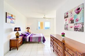 Pretty Apartment With Balcony