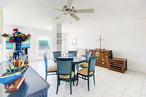 Pretty Apartment With Balcony