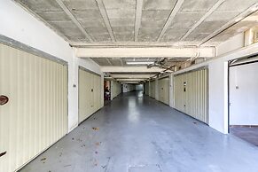 Apartment in Roses With Shared Pool