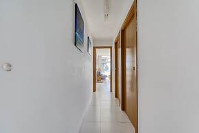 Apartment in Roses With Shared Pool