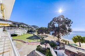 Apartment in Roses With Shared Pool