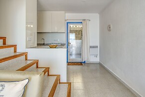 Apartment With Scenic View