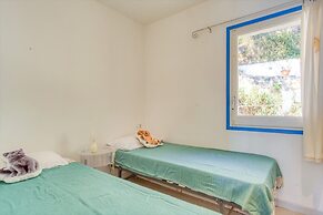 Apartment With Scenic View