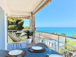 City-centre Apartment in Roses