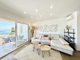 City-centre Apartment in Roses