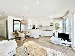 City-centre Apartment in Roses