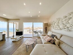 City-centre Apartment in Roses