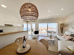 City-centre Apartment in Roses