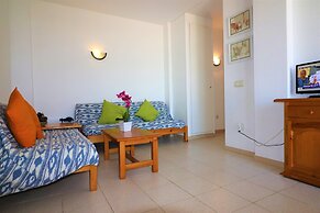 Bright Apartment in Nature