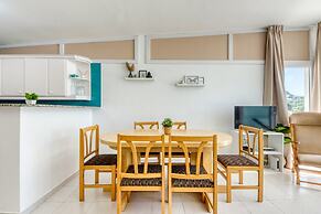 Apartment in Roses Near Beach