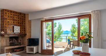 Private Villa With Inviting Space