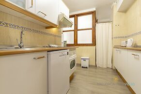 Private Villa With Inviting Space