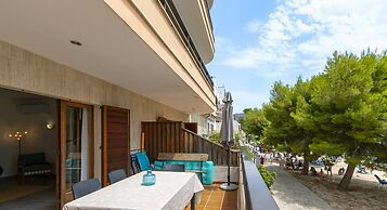 Private Villa With Inviting Space