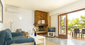 Private Villa With Inviting Space