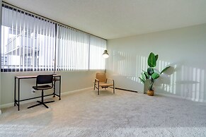Modern Spacious Apt Crystal City