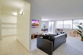 Modern Spacious Apt Crystal City