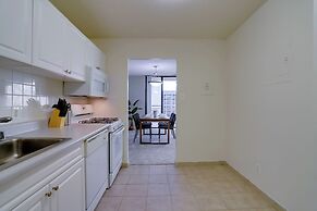 Modern Spacious Apt Crystal City