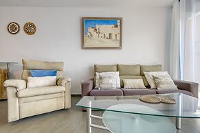 Cosy Apartment With Terrace