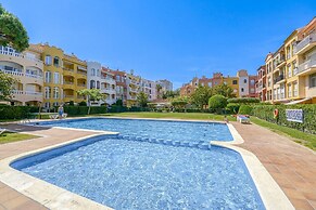 Cosy Apartment With Terrace