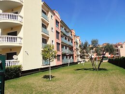 Cosy Apartment With Terrace