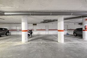 Apartment With Scenic View