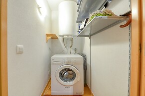 Apartment With Scenic View