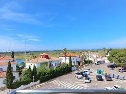 Apartment With Scenic View