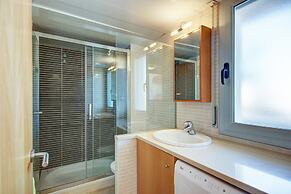 Apartment in Rosas With Pool