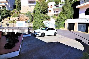 Apartment in Roses Near Beach